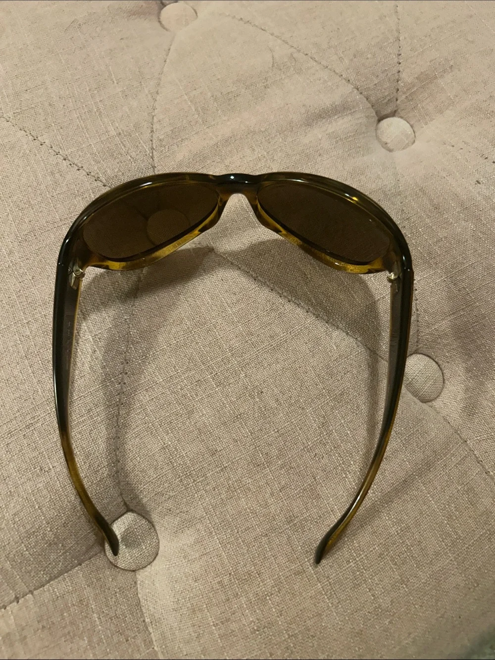 DKNY Women's Oversized Tortoiseshell Sunglasses - Brown Lenses. Like New